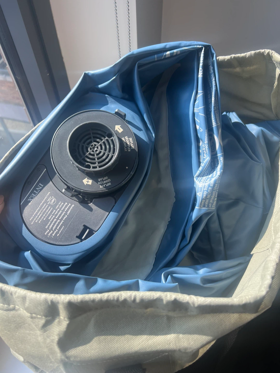 Intex elevated pillow air mattress with internal pump - Queen - photo 2