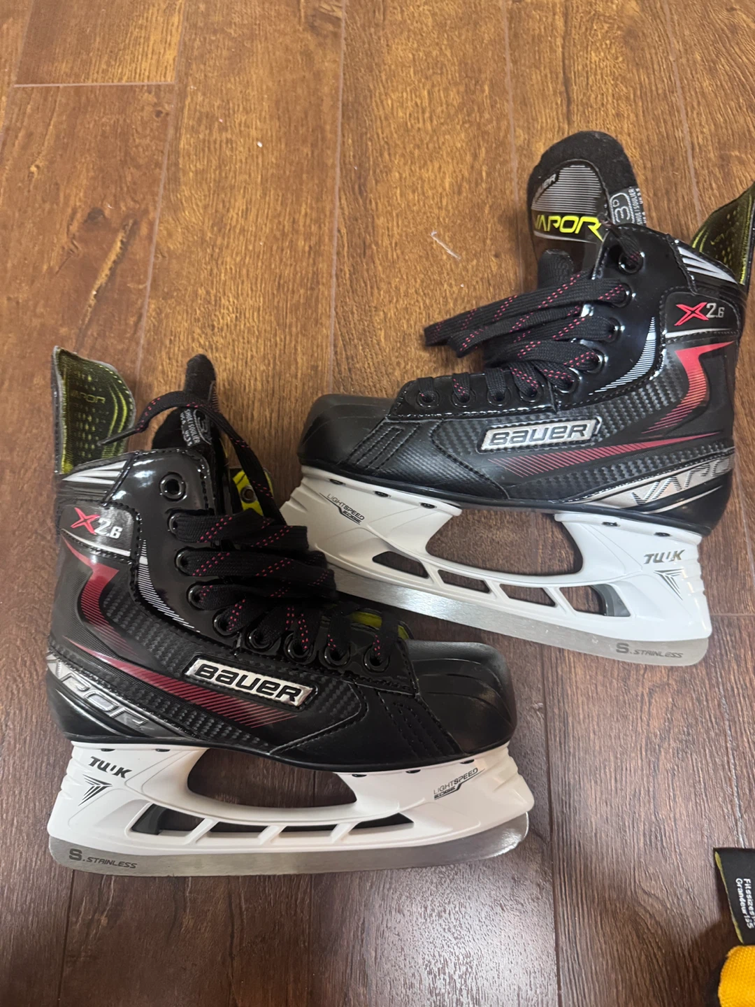 Bauer VAPOR X2.6 Hockey Skates
