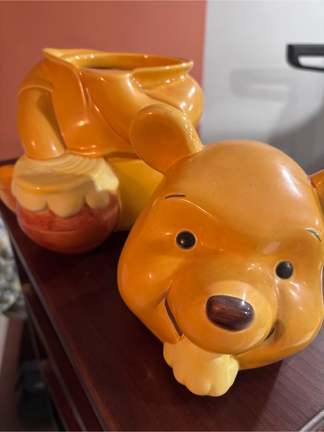 Vintage Winnie the Pooh Cookie Jar - photo 2