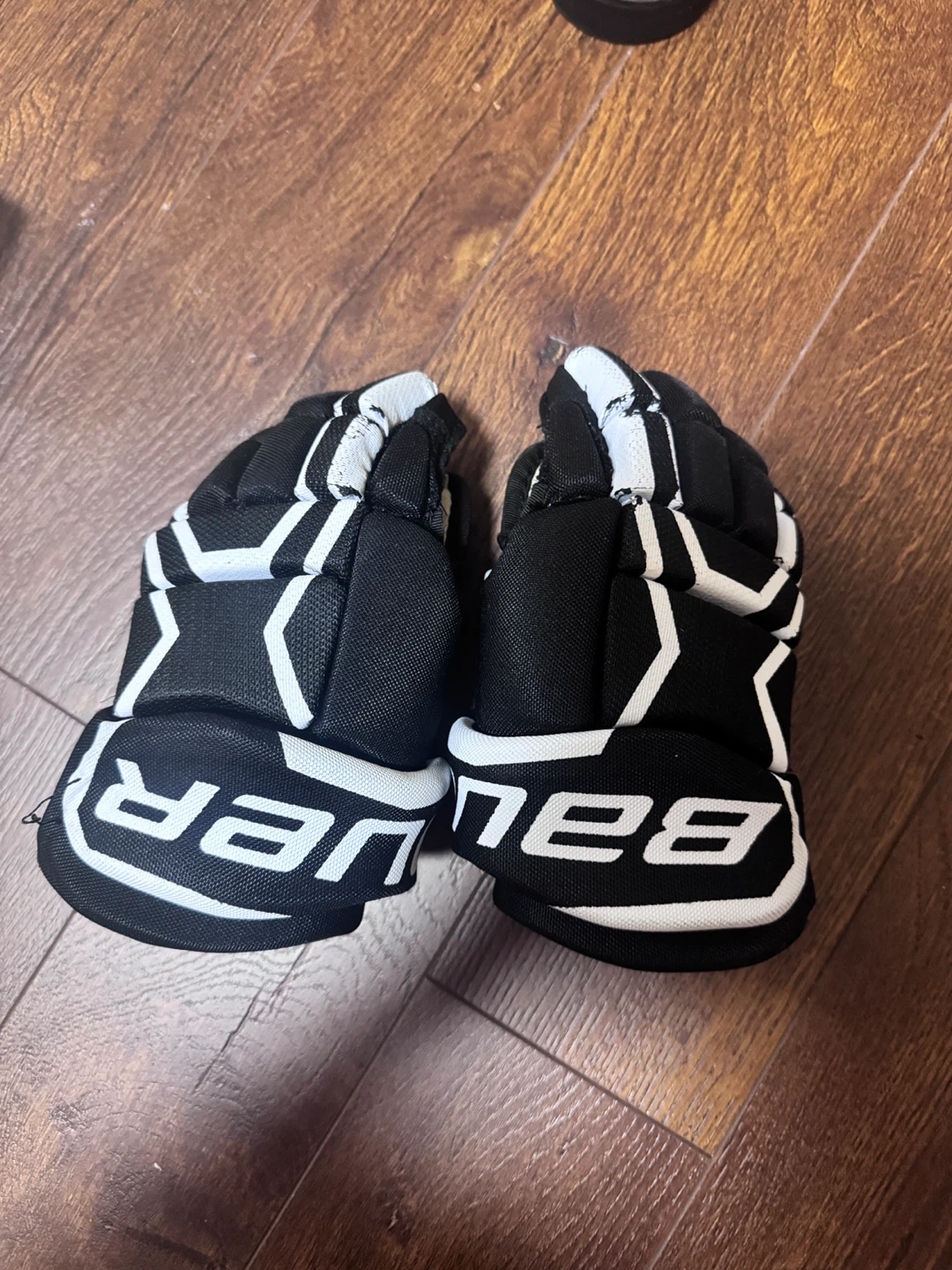 Bauer Supreme 150 Hockey Gloves