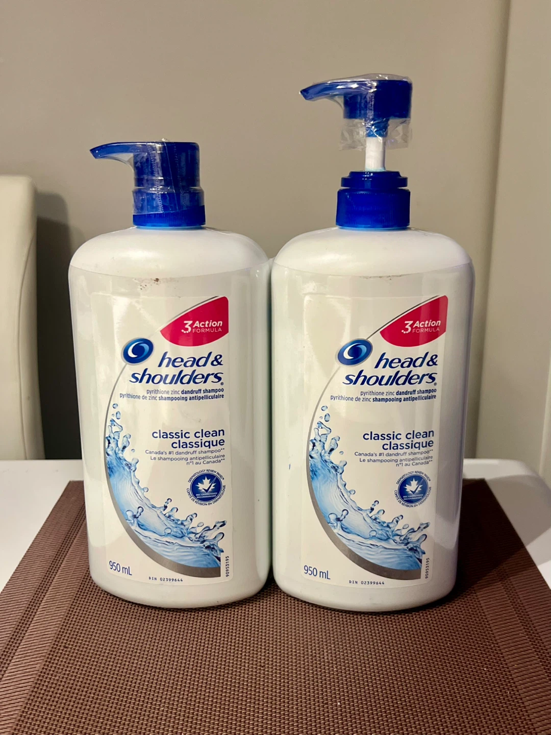 Head & Shoulders Classic Clean Shampoo 2 x 950 mL
