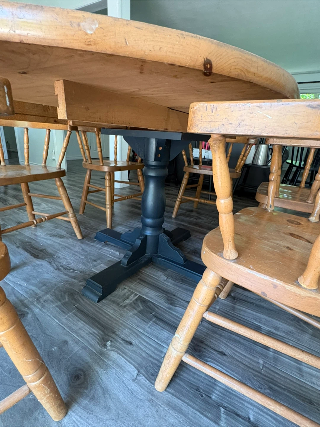 Dining room table and 6 chairs - solid wood - photo 3