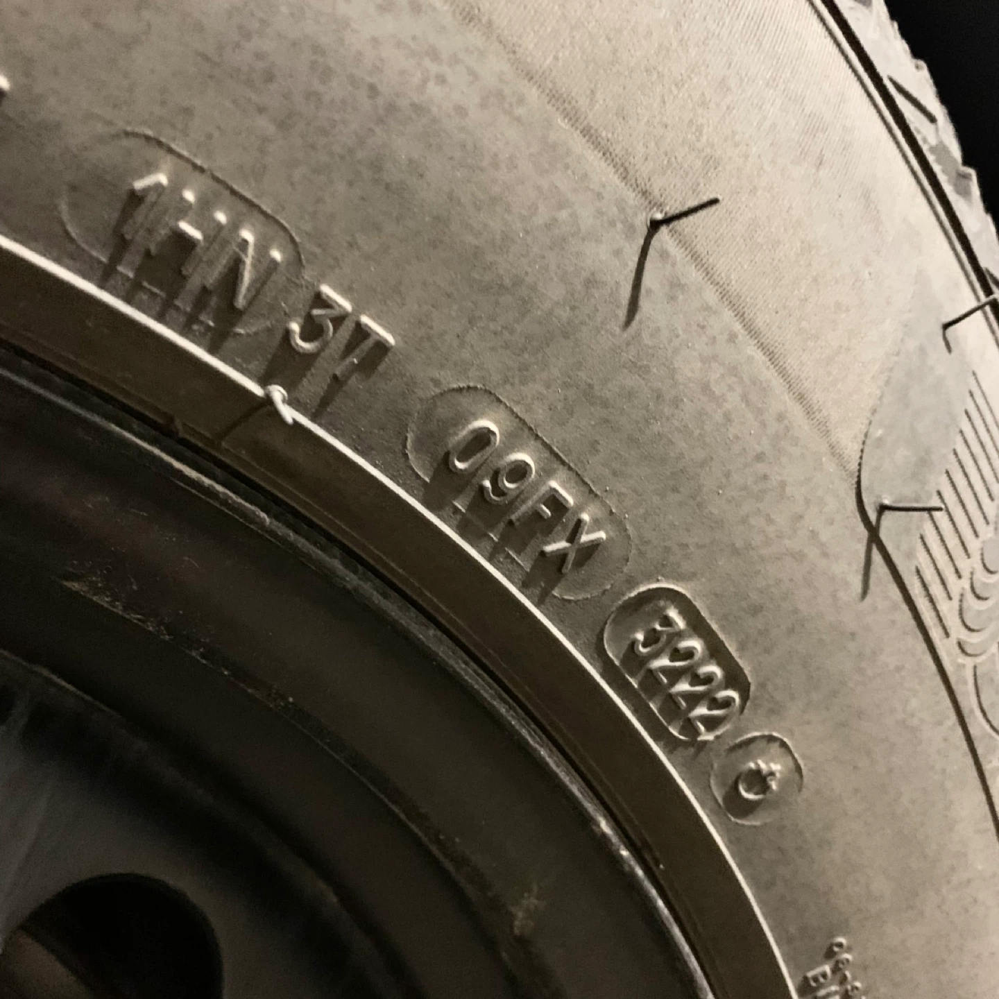 Michelin X-Ice Snow SUV Winter Tires - photo 3