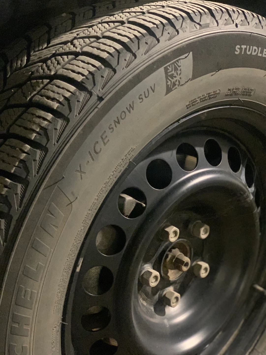 Michelin X-Ice Snow SUV Winter Tires - photo 2