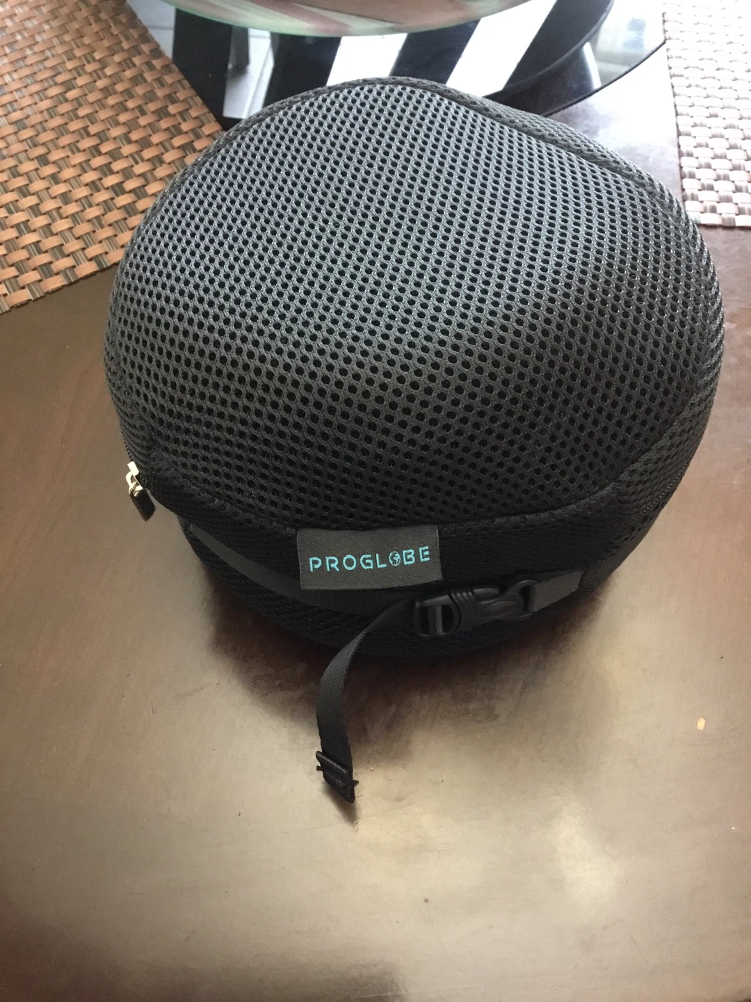 PROGLOBE Neck Pillow with Eye Mask and Earplugs - photo 2