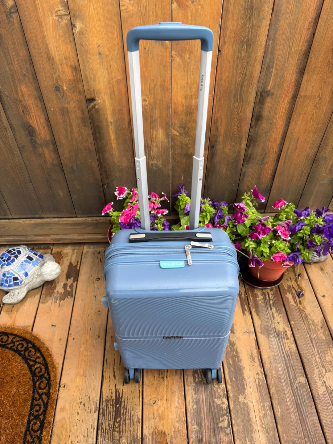 Royal King Blue Polypropylene Carry-On Luggage - photo 3