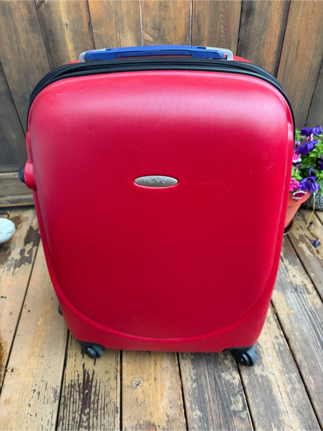 Franky Red Hardside Spinner Luggage