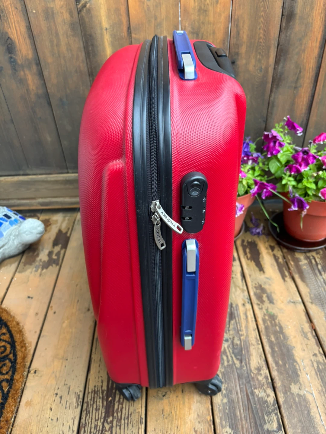 Franky Red Hardside Spinner Luggage - photo 2