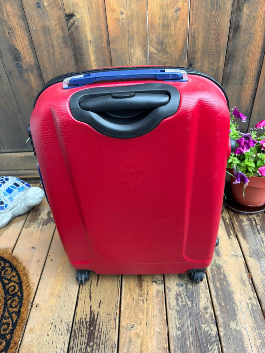 Franky Red Hardside Spinner Luggage - photo 3
