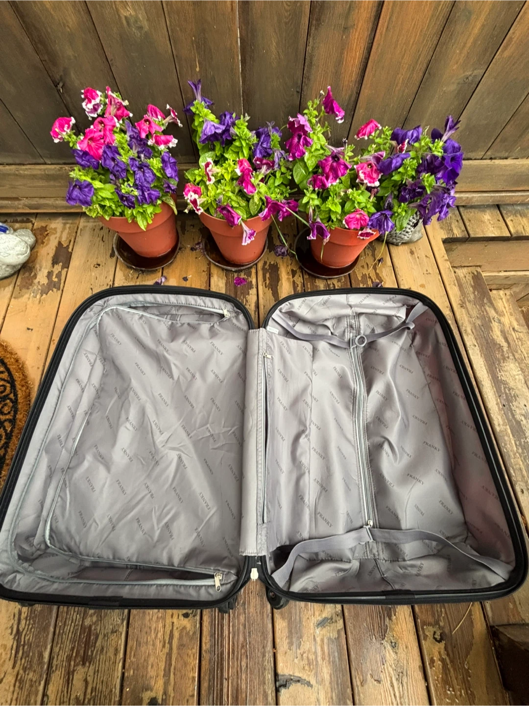 Franky Red Hardside Spinner Luggage - photo 5