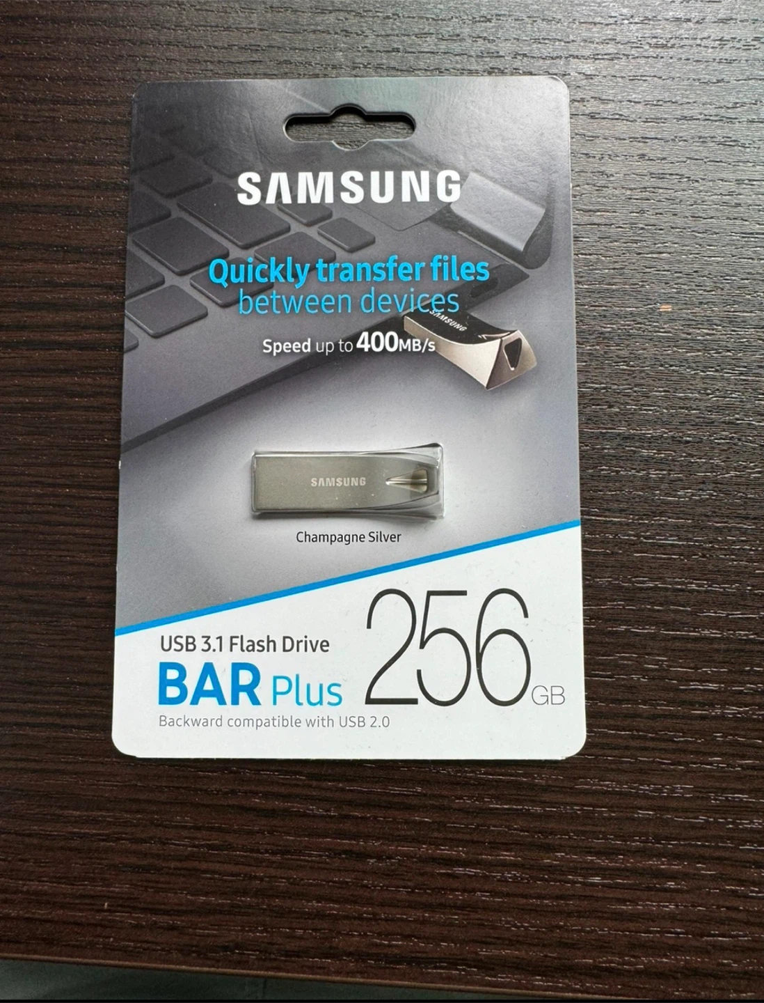 Samsung USB 3.1 Flash Drive BAR Plus 256GB - Champagne Silver