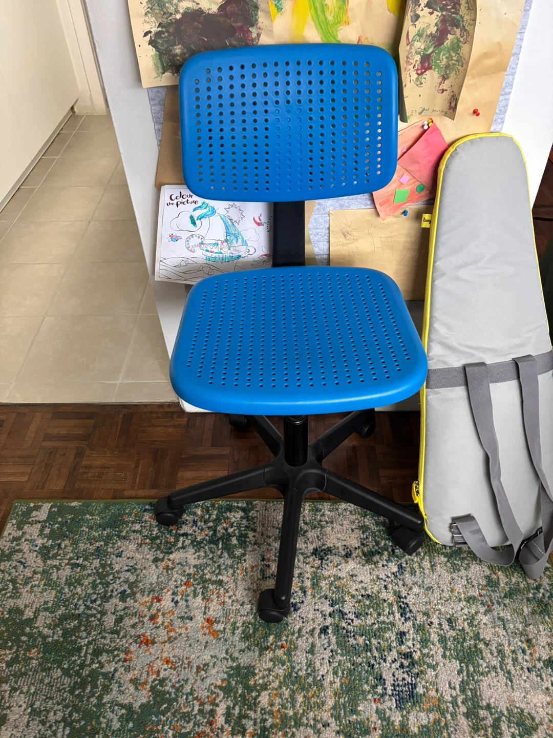Blue Ergonomic Office Chair - photo 2