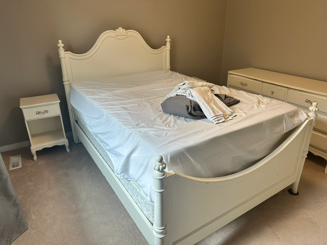 Full bedroom set - photo 4