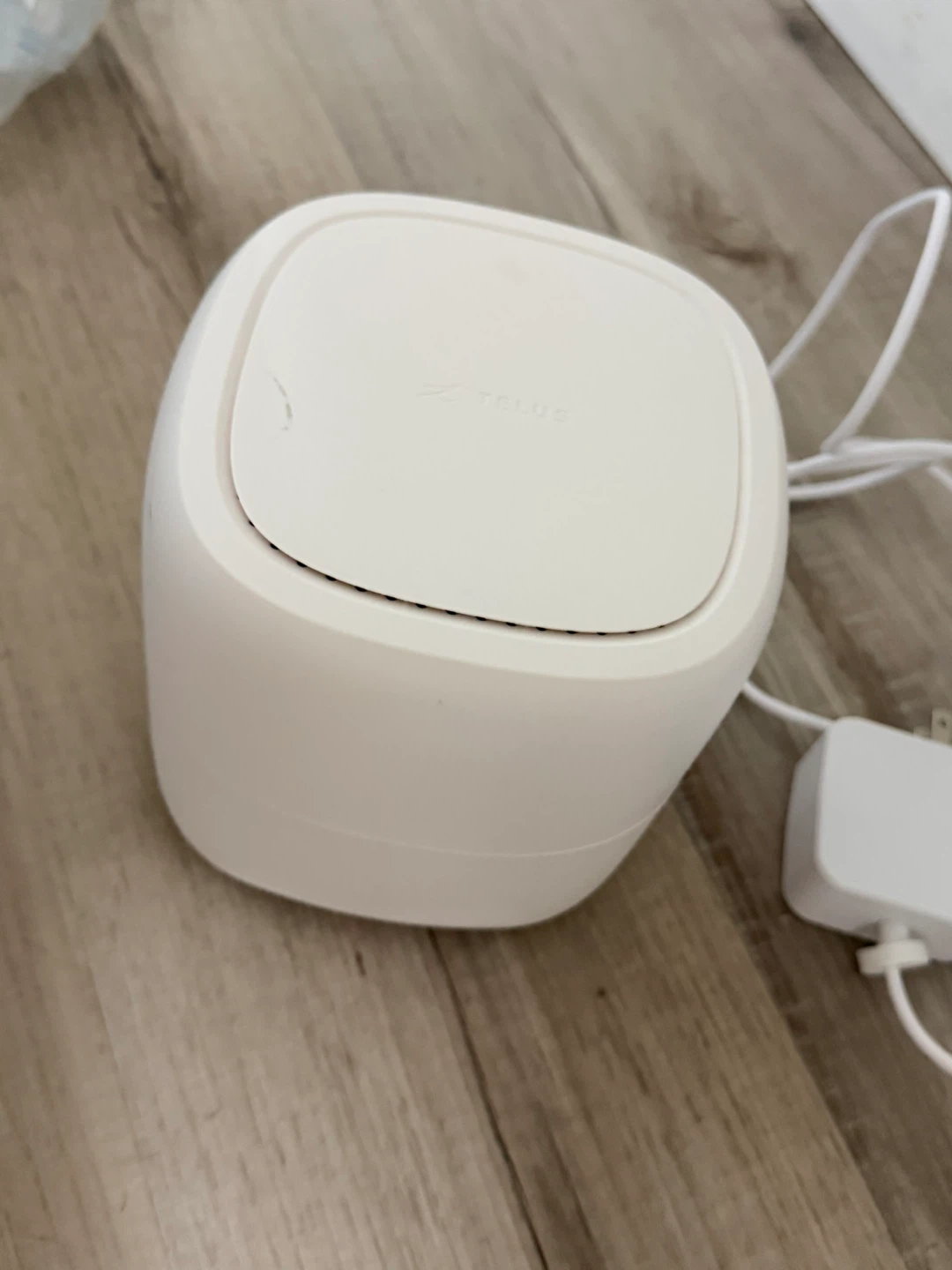 TELUS WiFi Extender