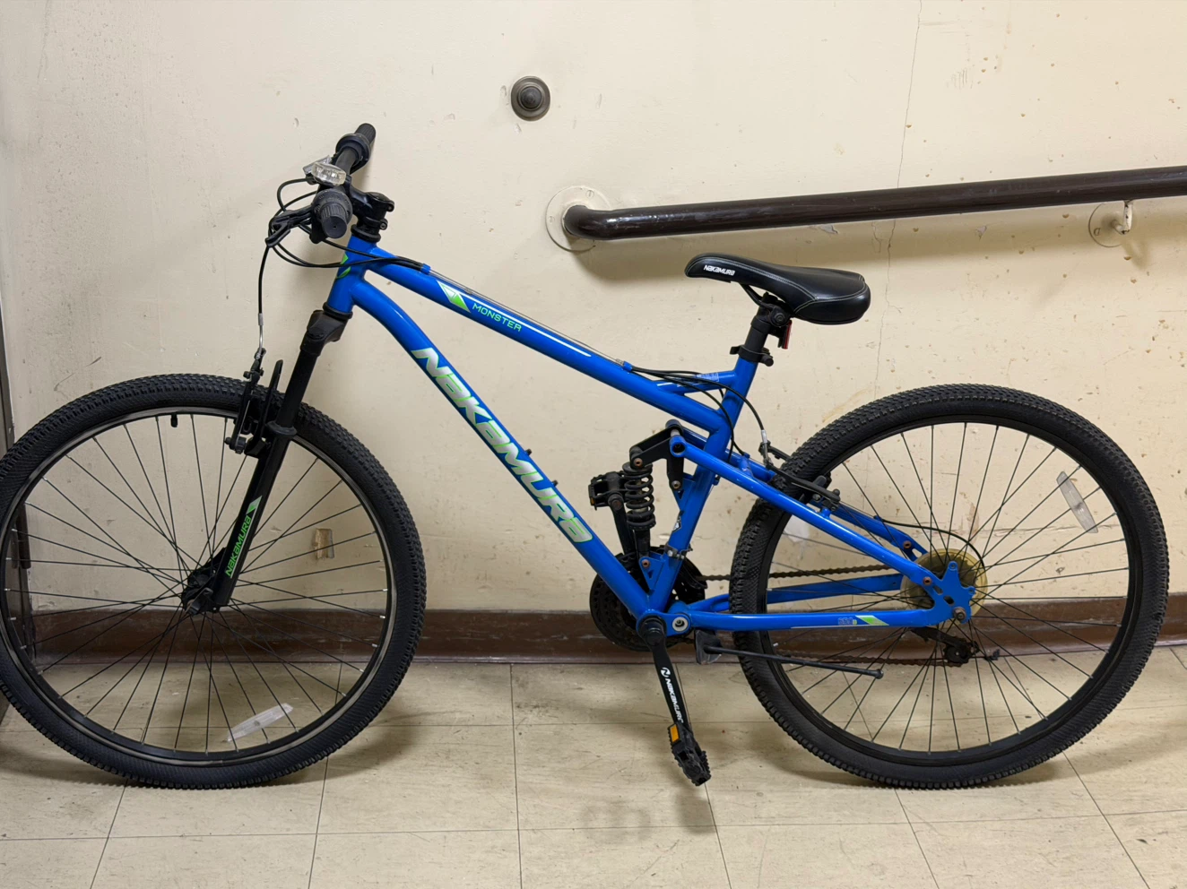 Nakamura Monster Full Suspension Mountain Bike