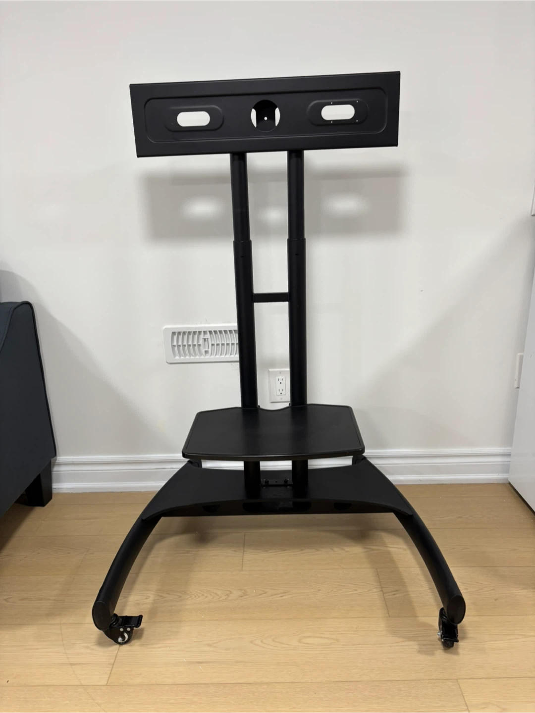 North Bayou Mobile TV Stand