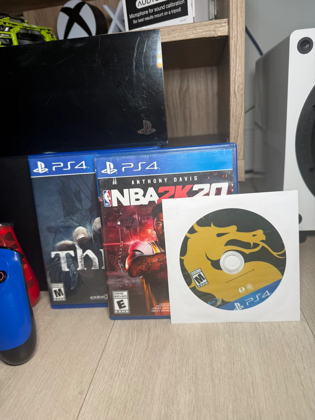 PlayStation 4 with games - photo 3
