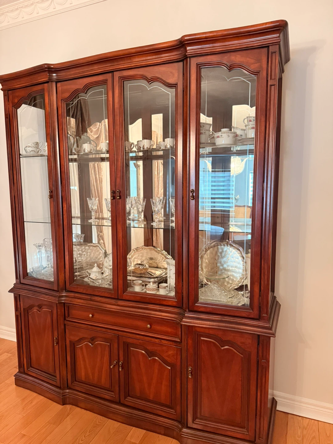 Cherrywood dining room set - photo 3