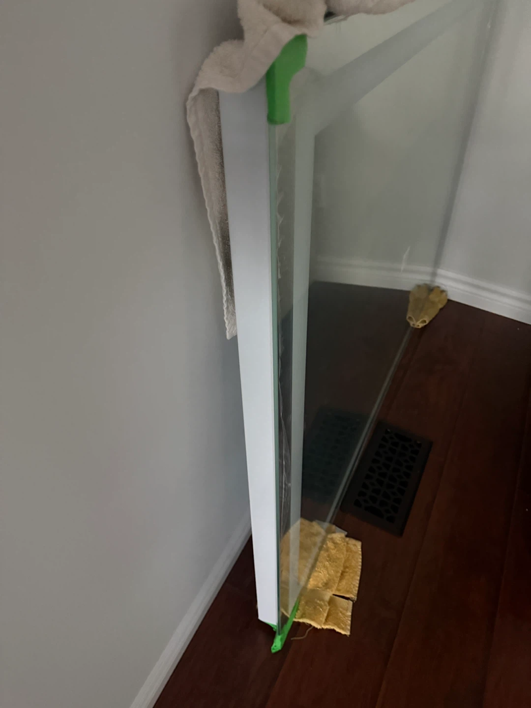 Bathroom mirror NEW 48x36 - photo 2