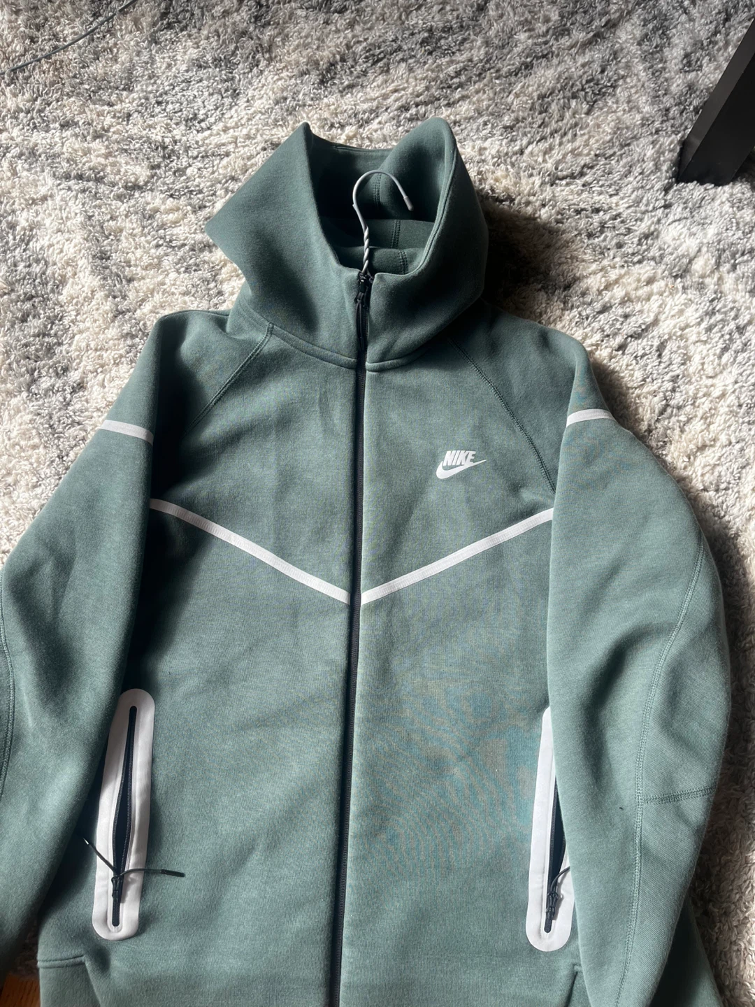 Nike Tech Fleece Full-Zip Hoodie Green Size M