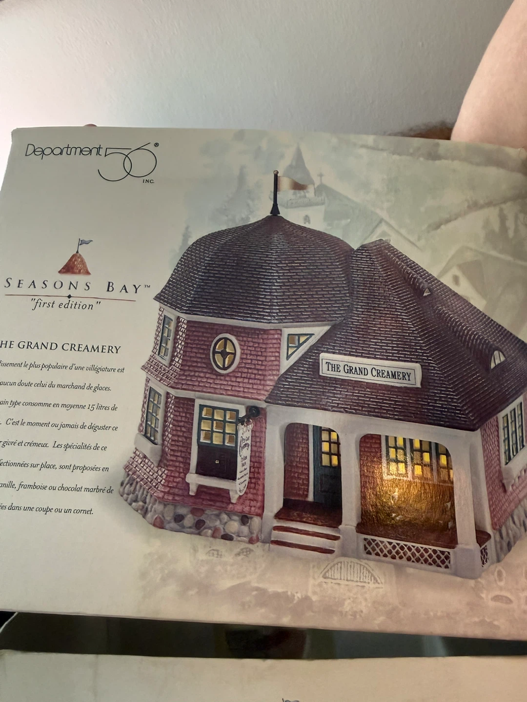 Department 56 Seasons Bay "First Edition" Village Buildings