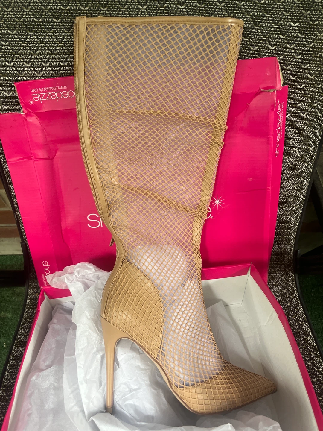 ShoeDazzle Anice Heeled Boots size: 8