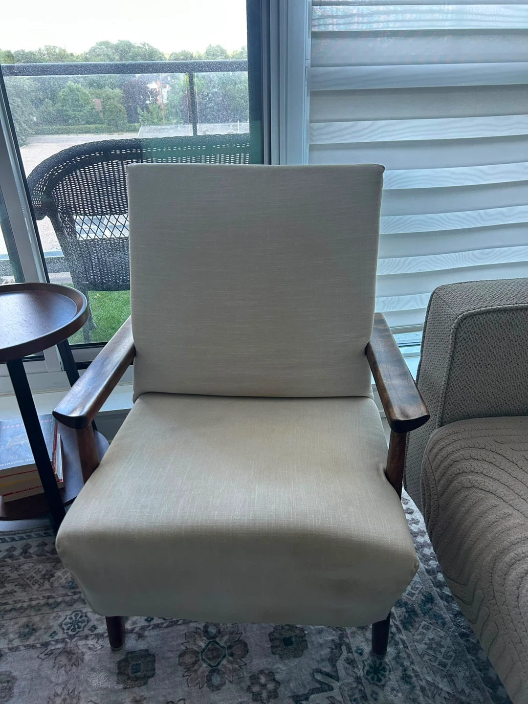 Cream Armchair with Wooden Frame - photo 4