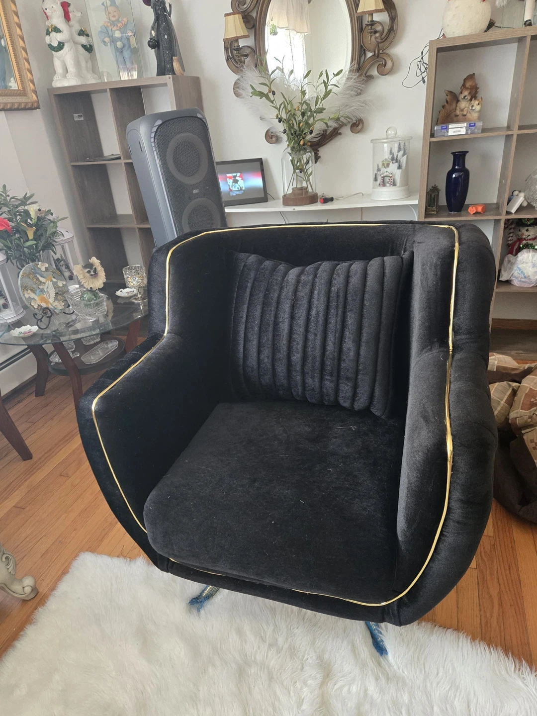 Black Velvet Accent Chair with Gold Trim - photo 3