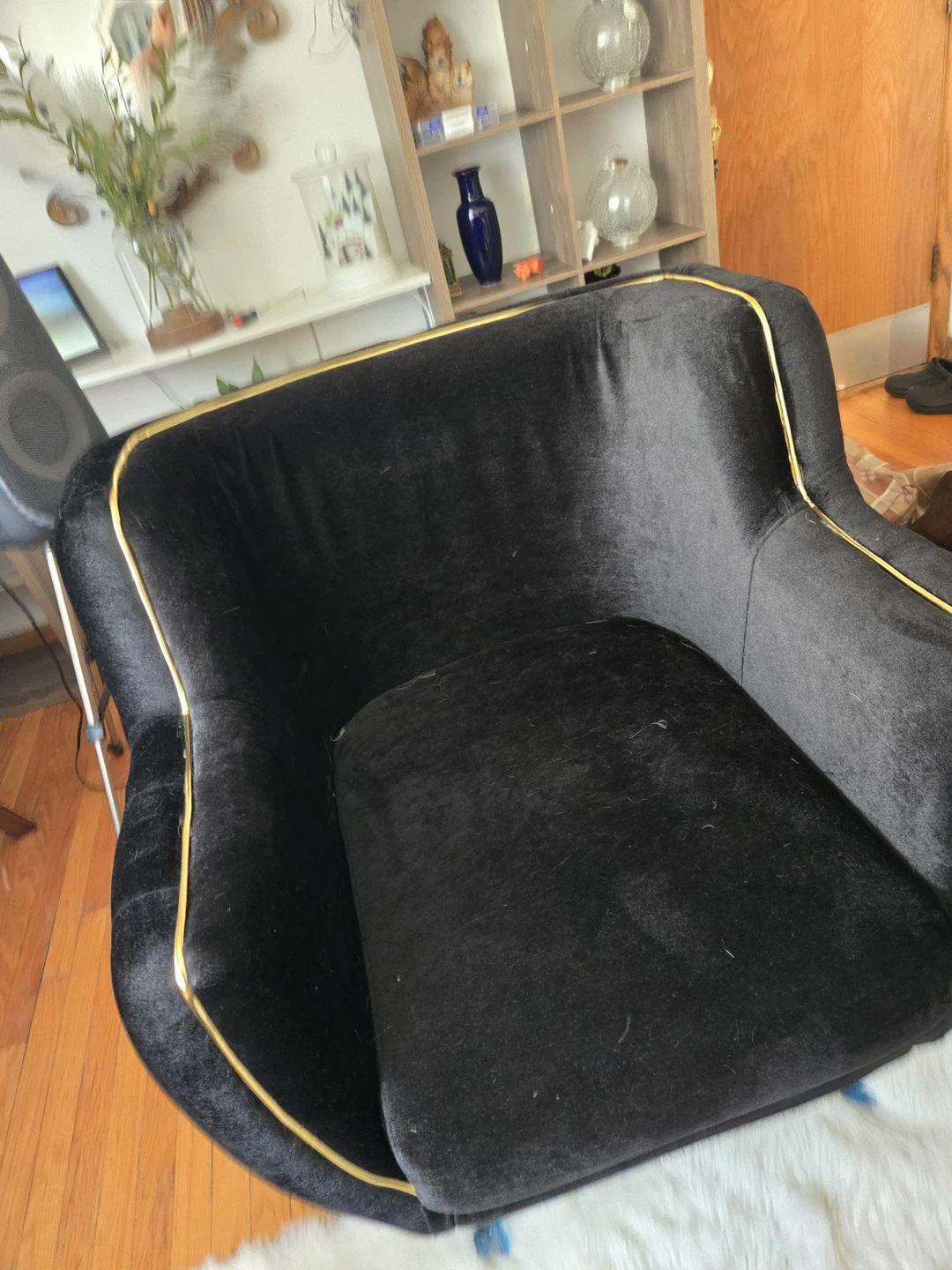 Black Velvet Accent Chair with Gold Trim - photo 4