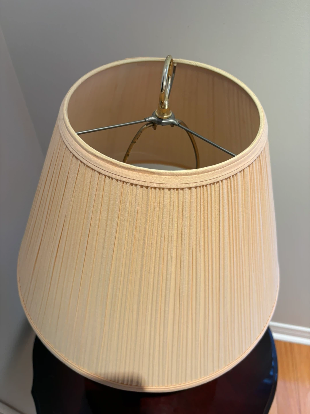 2 Ceramic Table Lamp with Pleated Shade - photo 3