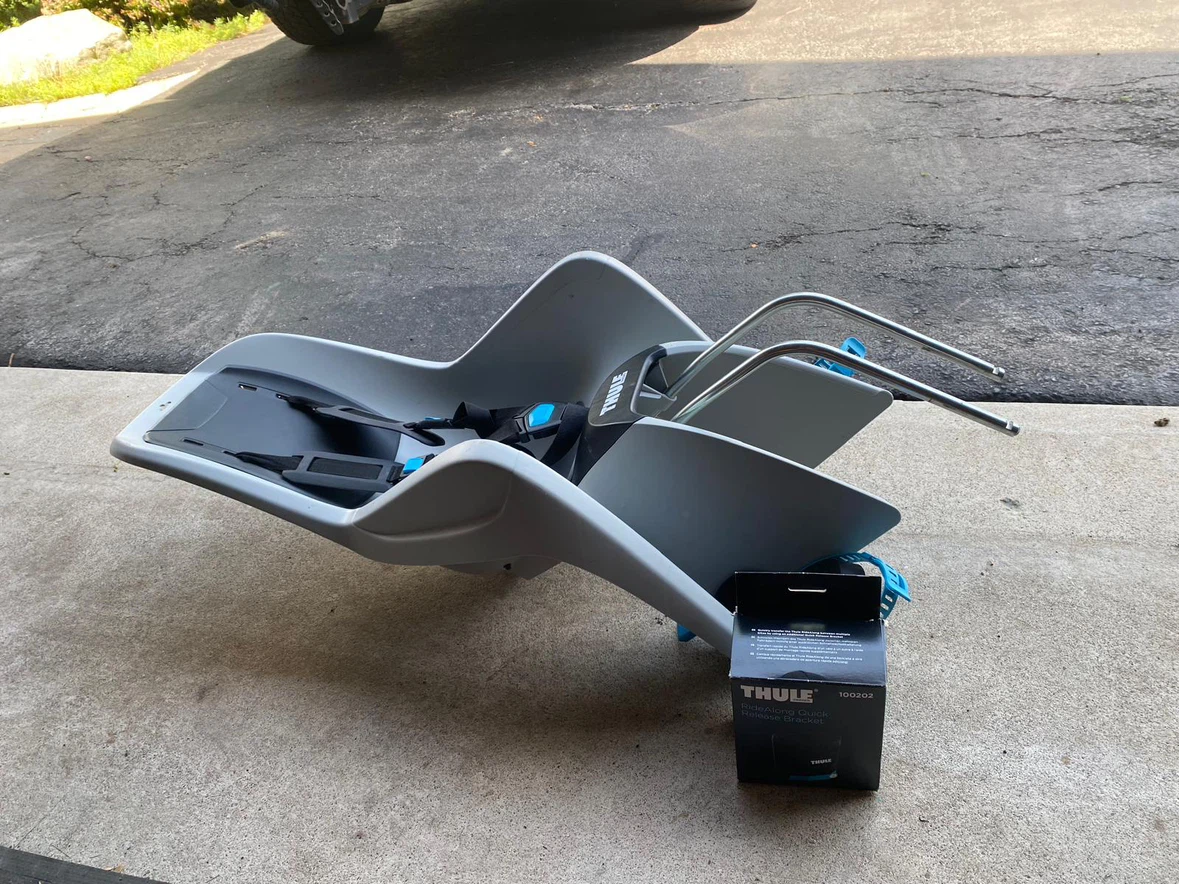 Thule RideAlong Child Bike Seat with Quick Release Bracket - photo 2