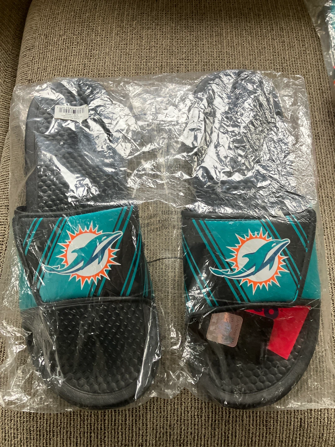 Miami Dolphins NFL Slippers and Slides Set