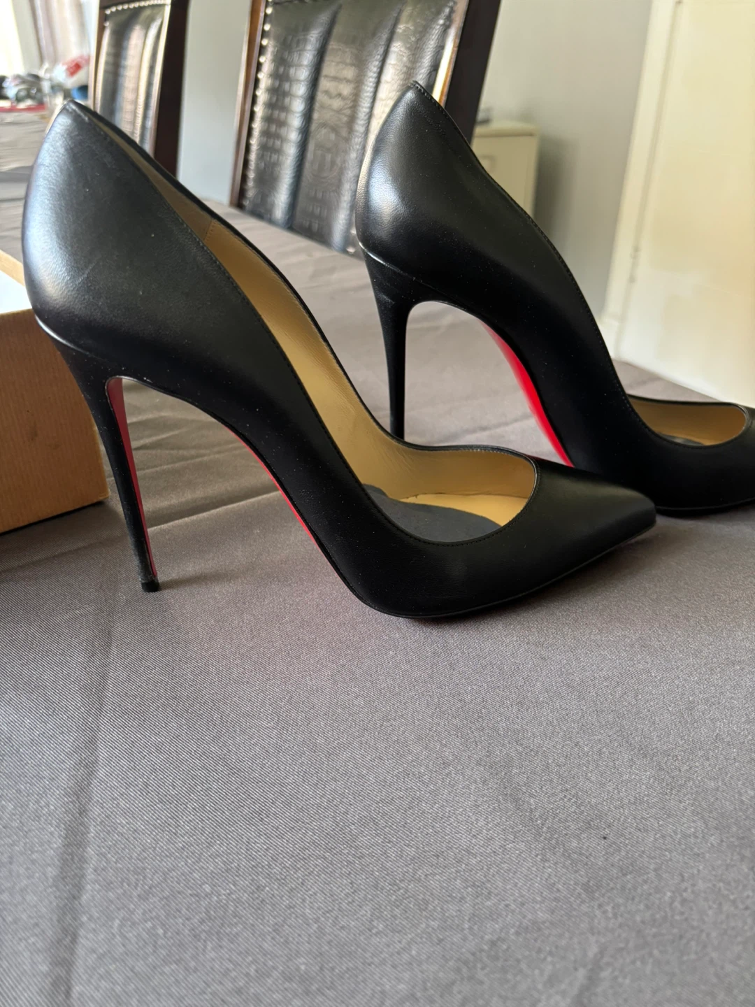 Christian Louboutin Black Leather Heels Size 41 - photo 4