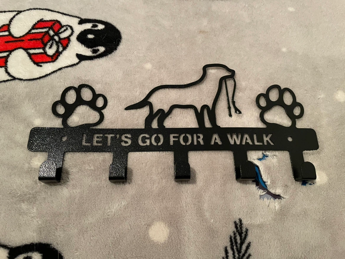 Small Dog Leash Holder