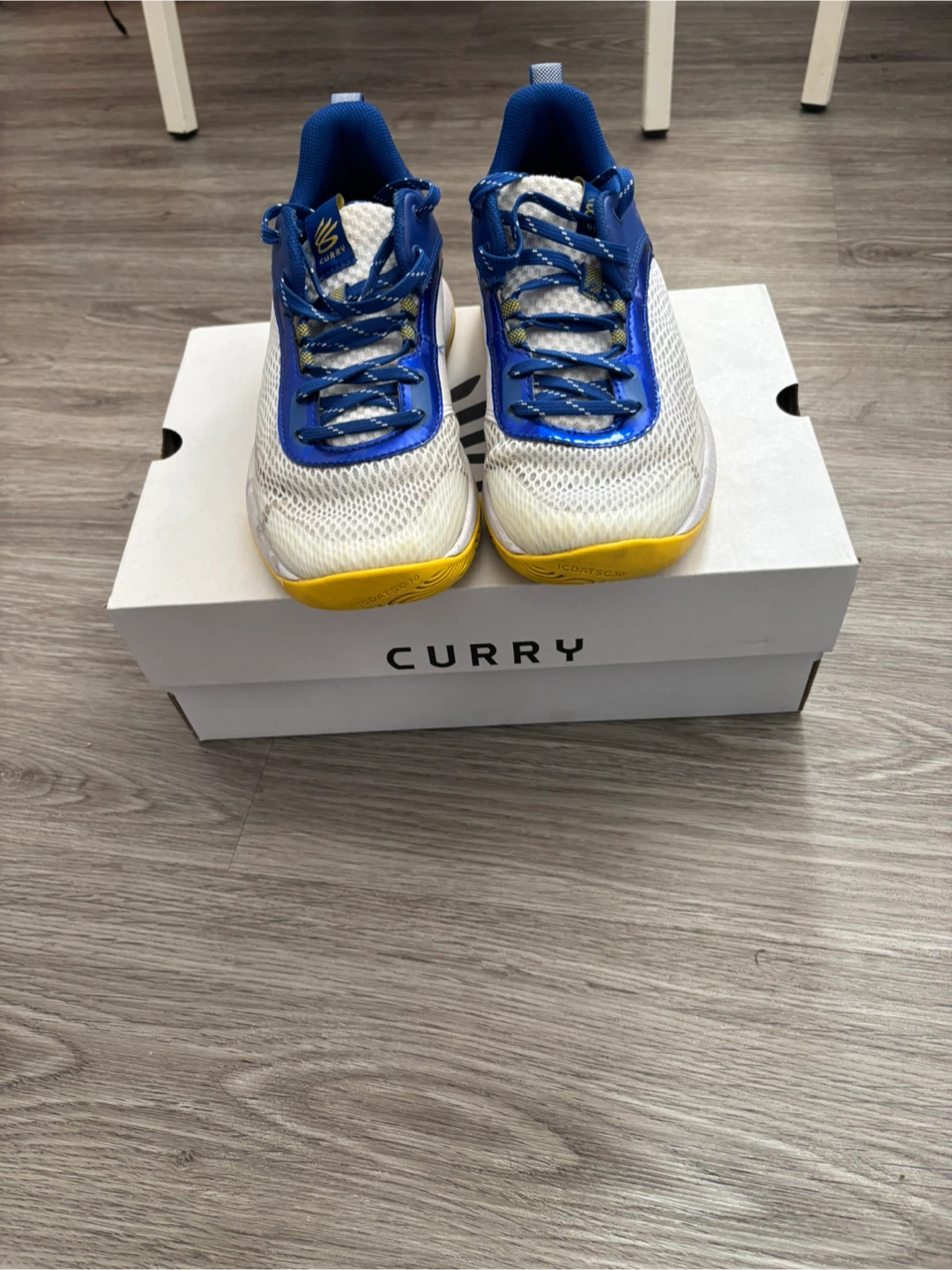 Under Armour Curry 326 Kids Running Shoes Size 6.5Y