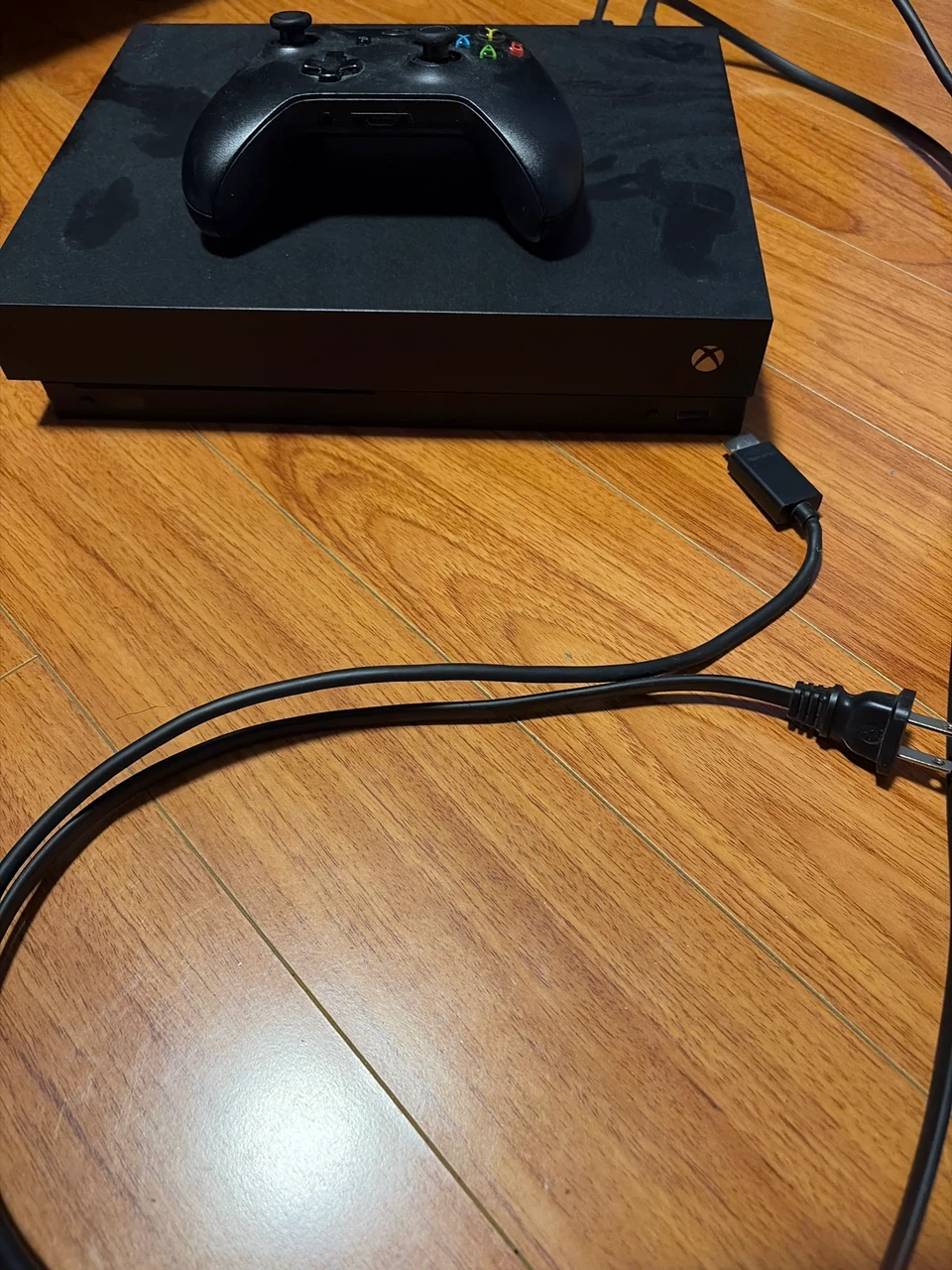 Xbox One X Consol with Controller and Cables
