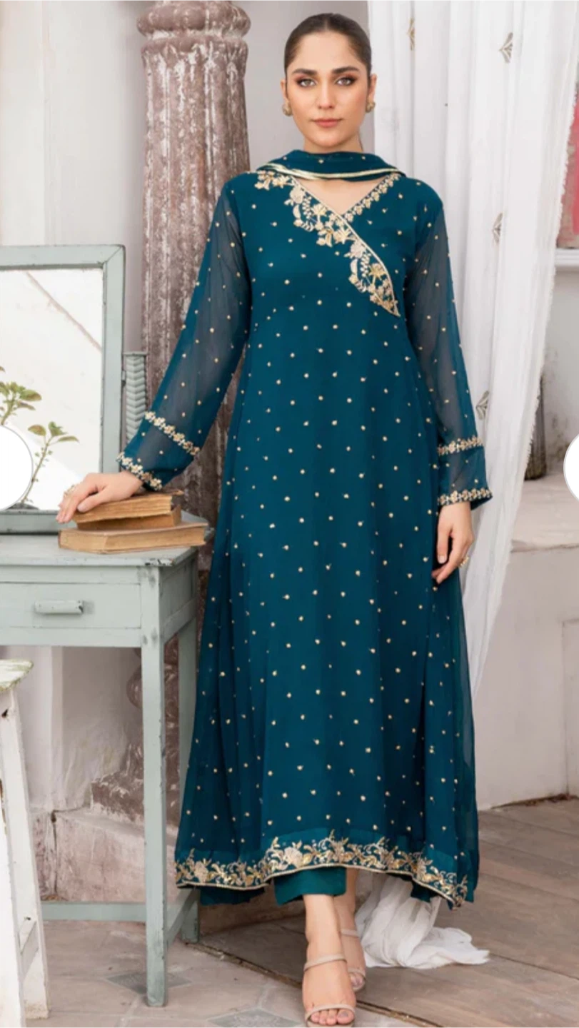 New Pakistani brand Embroidered  Suit