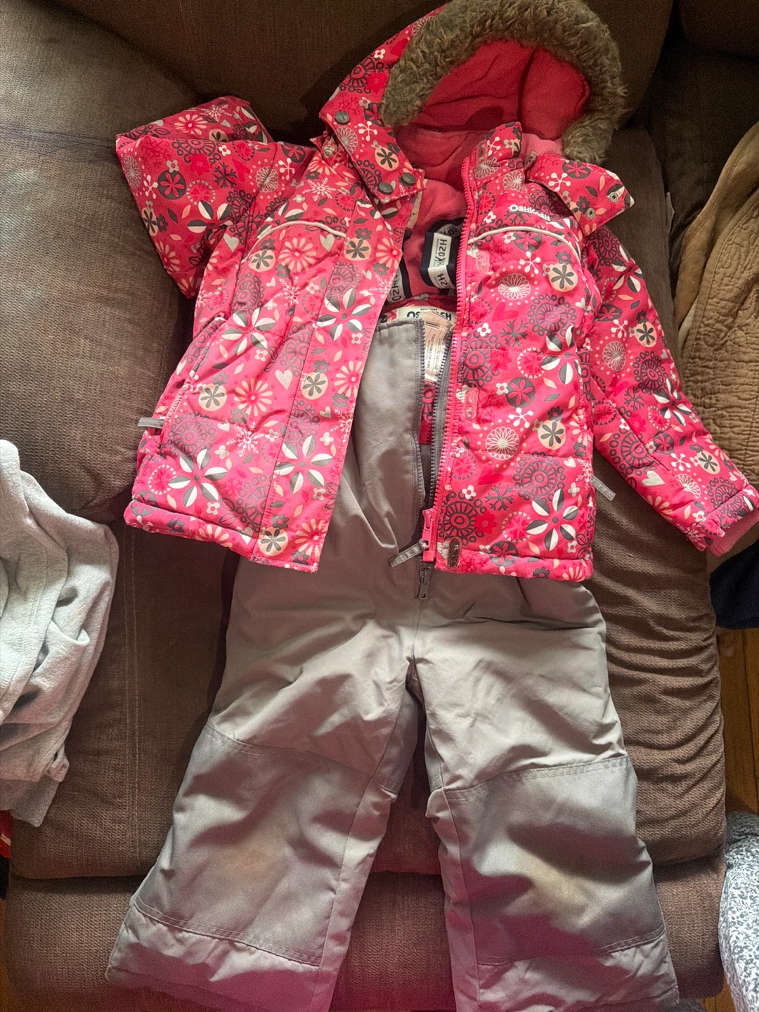 OshKosh B'gosh Pink Floral Winter Ski Suit - Size 4T