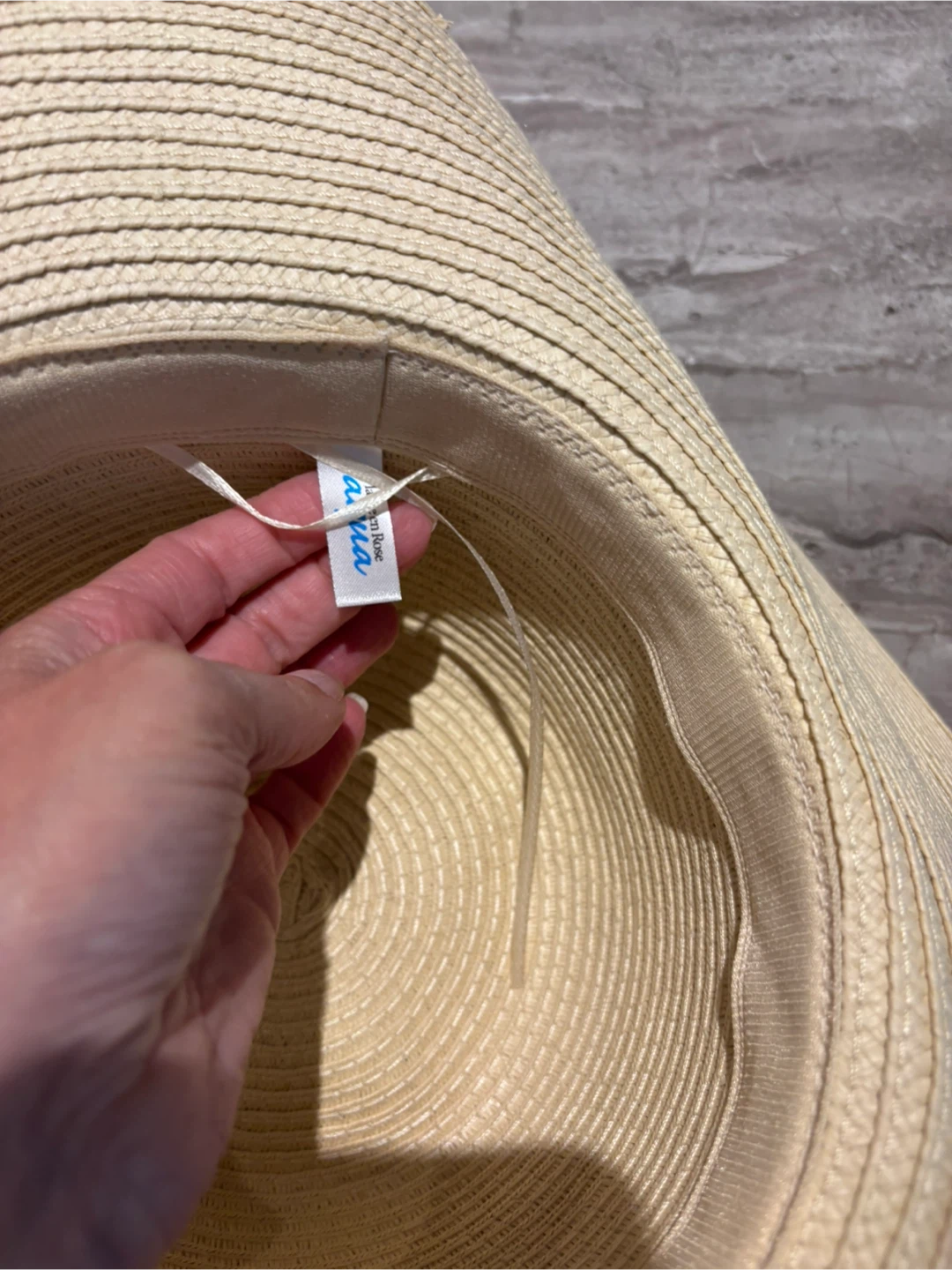 NEW WITH TAG straw Hat with Tassels - photo 4