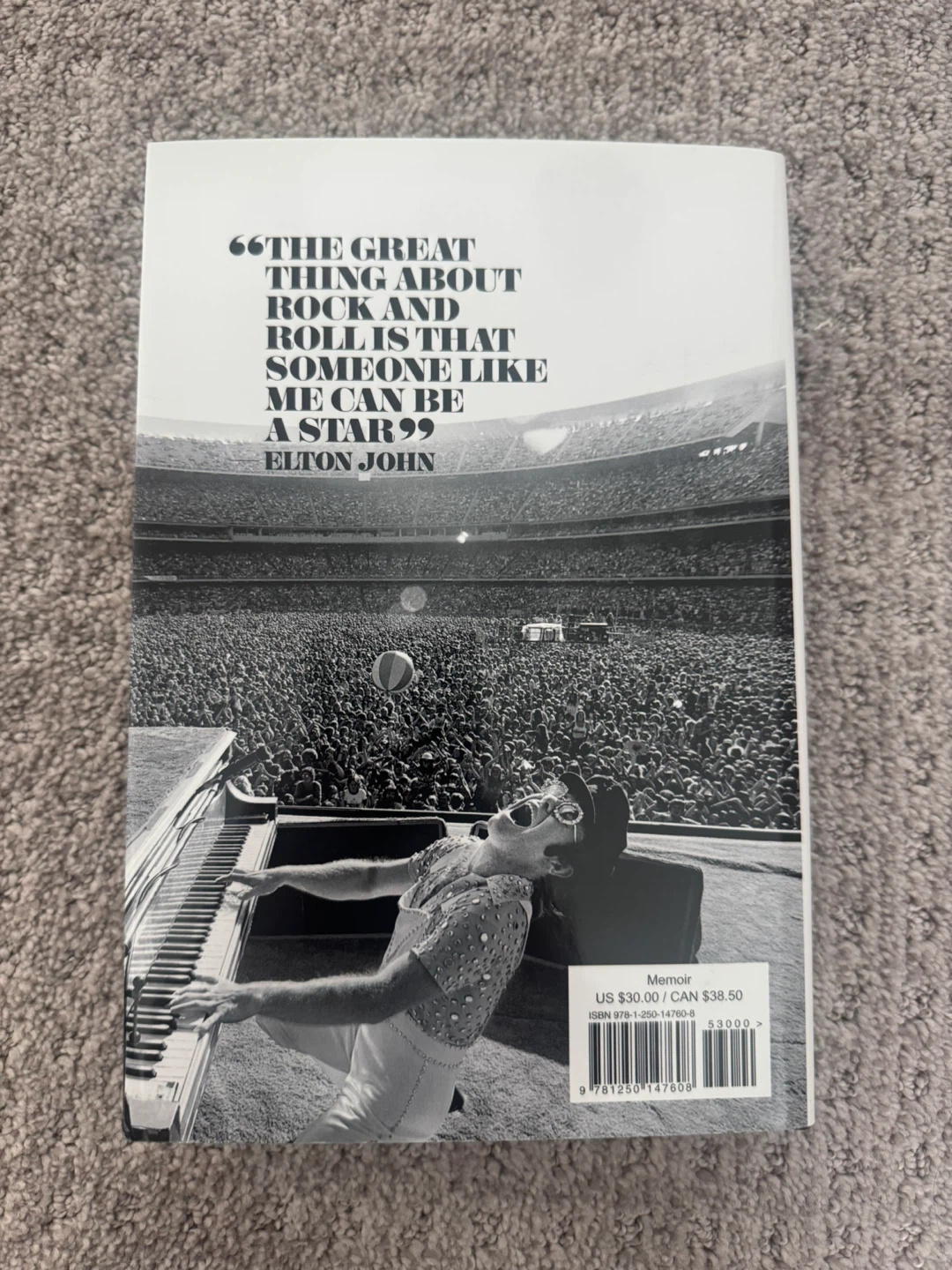 Brand New: "Me" by Elton John Official Autobiography (Hardcover) - photo 2