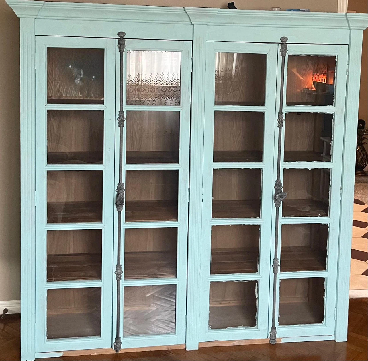 Light Blue Double Door Display Cabinet - photo 3
