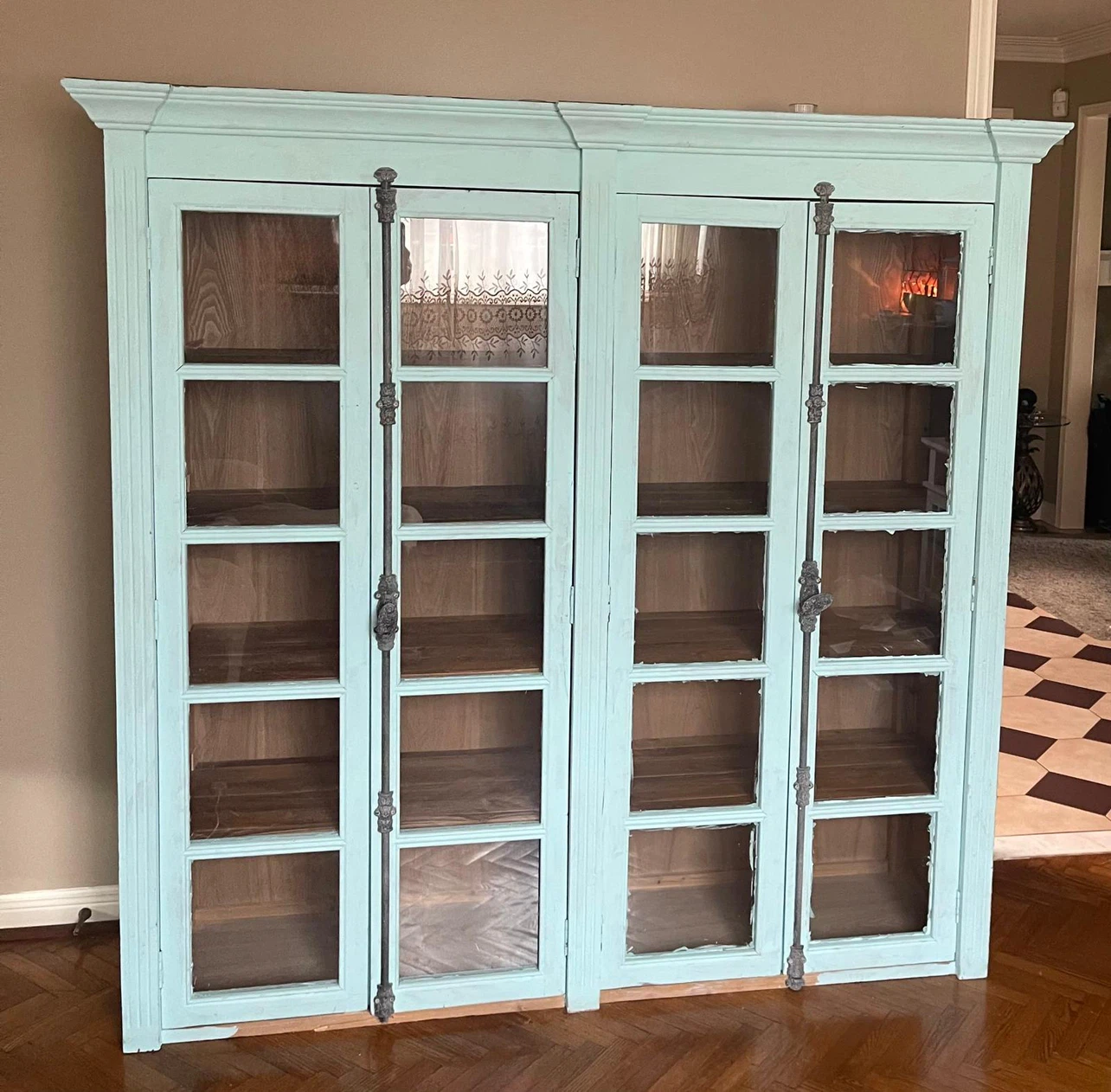 Light Blue Double Door Display Cabinet - photo 4
