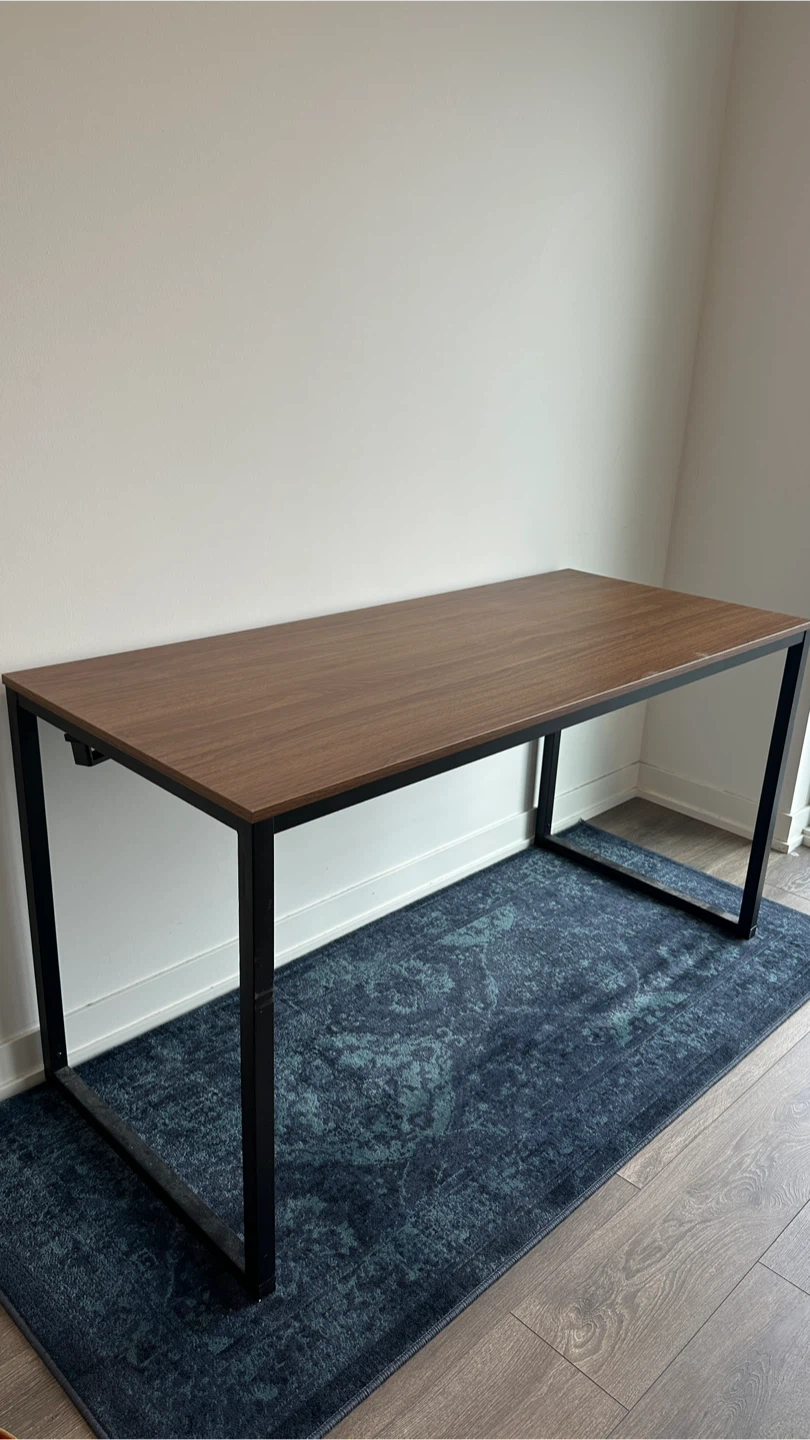 Modern Wood Grain Desk - photo 2