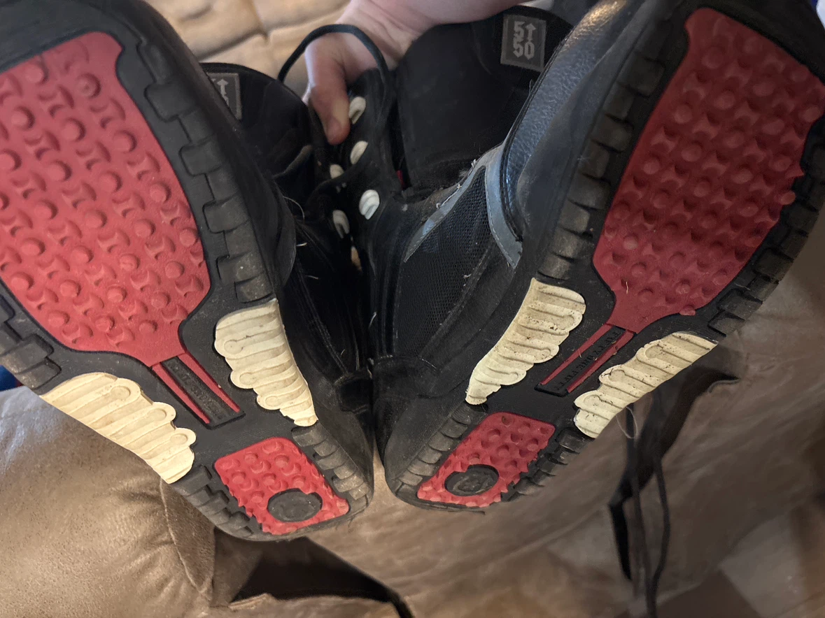 5150 Snowboard Boots size 10 - photo 2