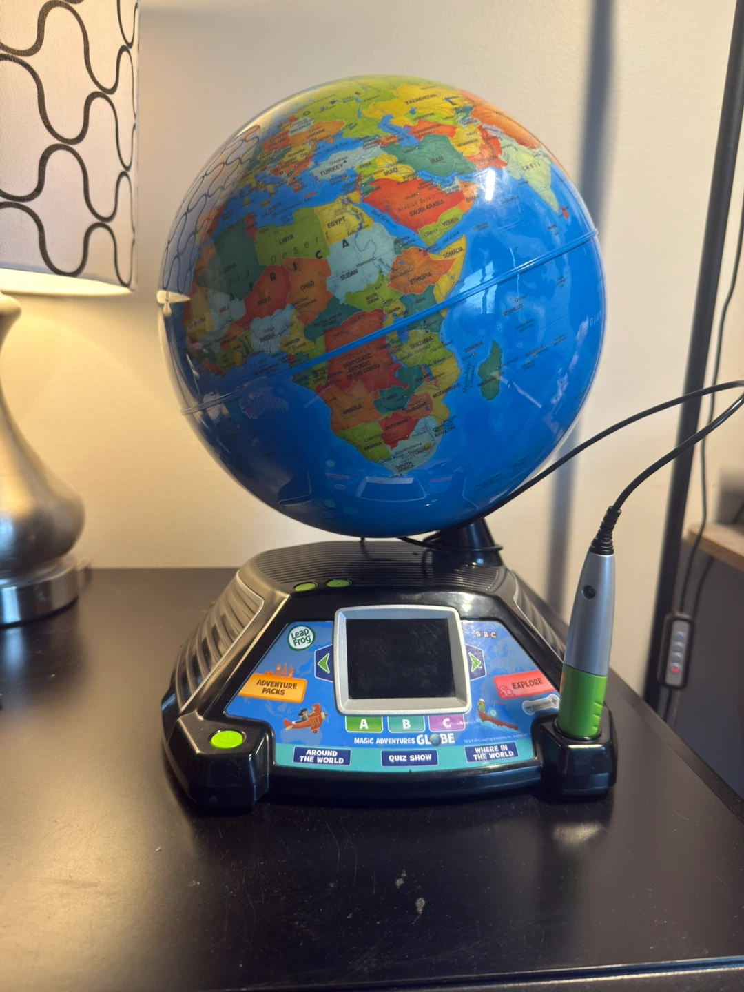 LeapFrog Magic Adventures Globe