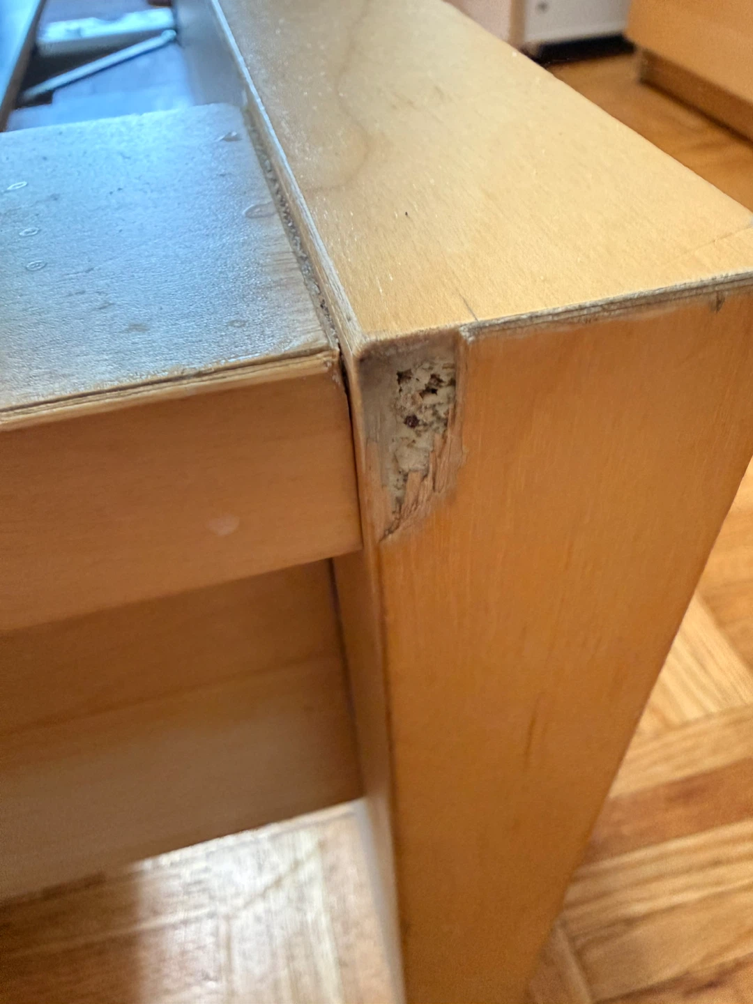 IKEA malm queen bed - photo 4