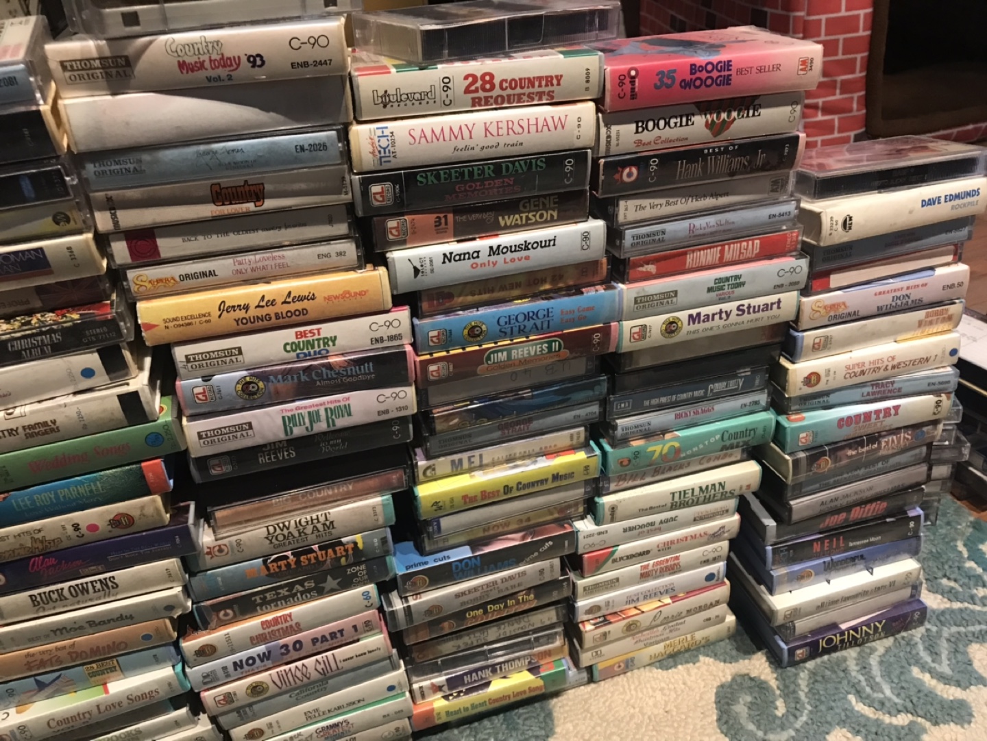 Cassettes 70, 80, 90s Thomsun Commodore Rare Saudi Imports - photo 4