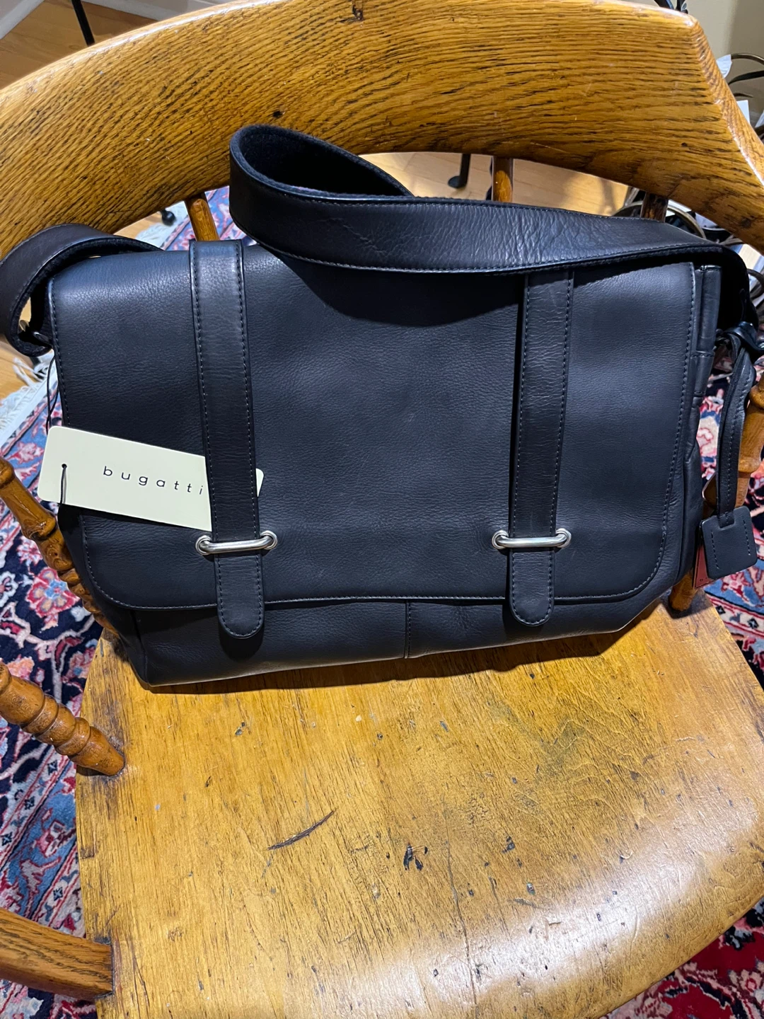 Bugatti Columbia Leather Messenger Bag - photo 3