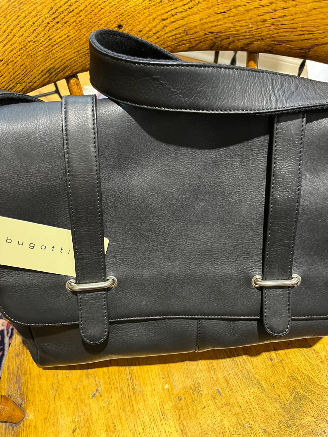 Bugatti Columbia Leather Messenger Bag - photo 2