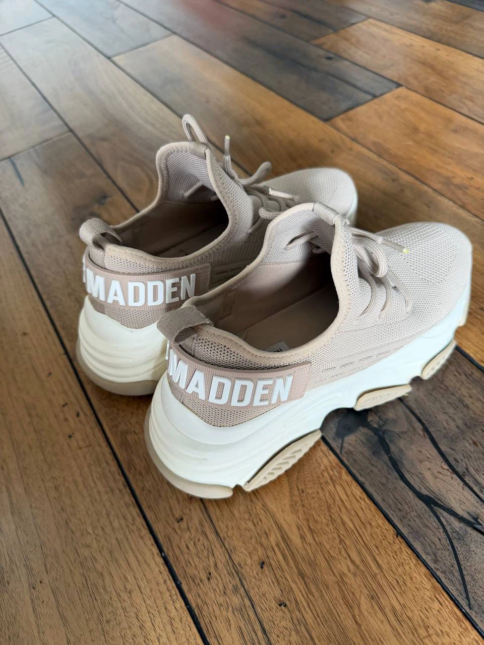 Steve Madden Tan Knit Sneakers - photo 2